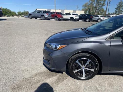 2019 Subaru Impreza 2.0i Premium