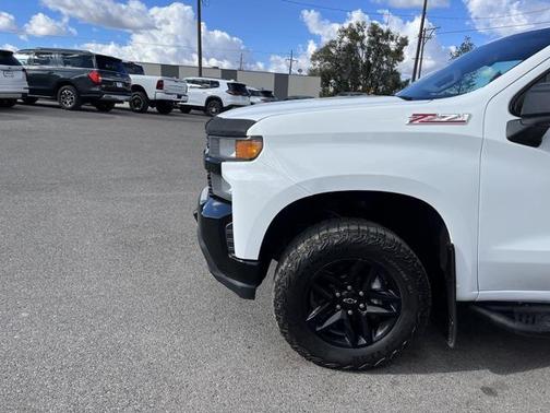 2020 Chevrolet Silverado 1500 Custom Trail Boss