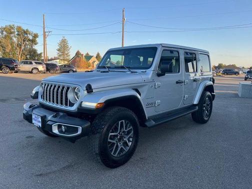 2024 Jeep Wrangler 4-Door Sahara 4x4