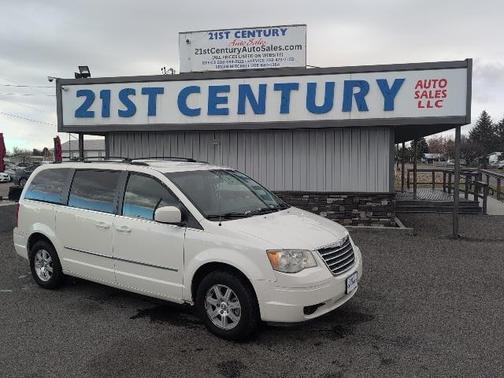 2009 Chrysler Town & Country Touring