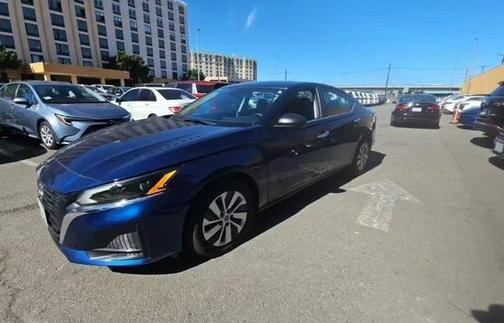 2024 Nissan Altima S FWD
