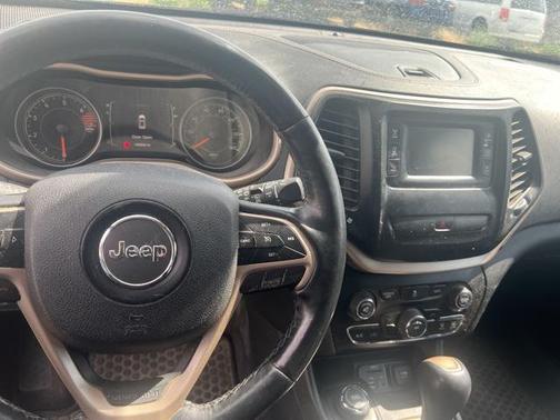 2018 Jeep Cherokee North