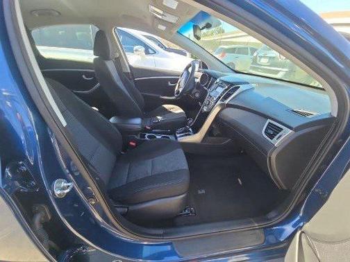 2016 Hyundai Elantra GT Base