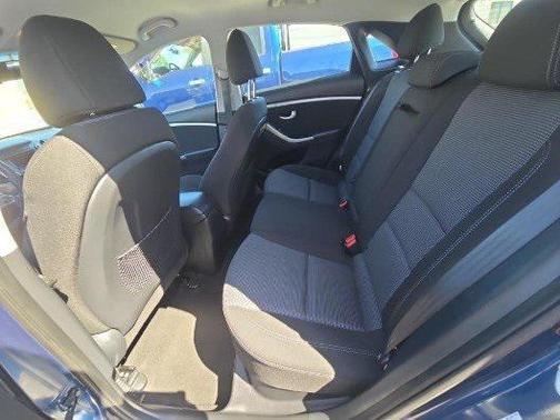 2016 Hyundai Elantra GT Base