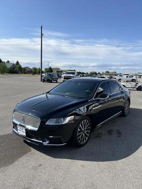 2018 Lincoln Continental Select