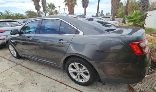 Magnetic 2016 Ford Taurus SEL