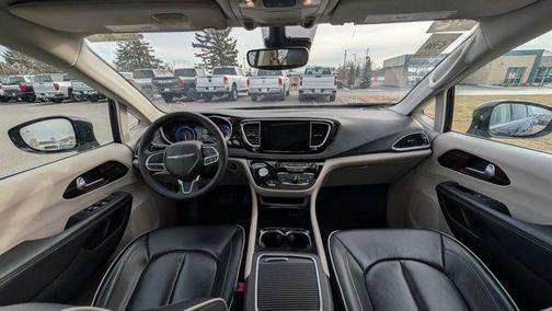 2024 Chrysler Pacifica Limited