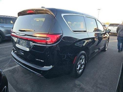 2024 Chrysler Pacifica Limited