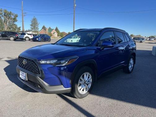 2024 Toyota Corolla Cross LE