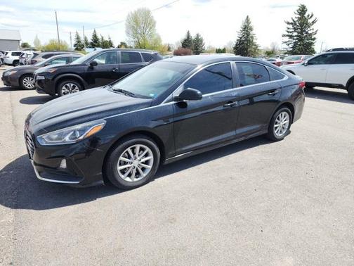 2018 Hyundai SONATA SE