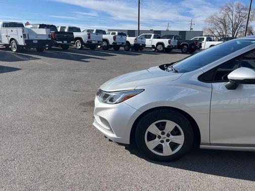 2018 Chevrolet Cruze LS