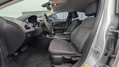 2018 Chevrolet Cruze LS