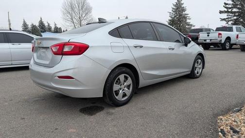2018 Chevrolet Cruze LS
