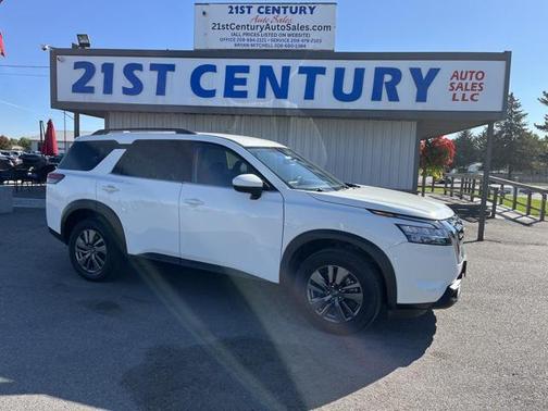 2022 Nissan Pathfinder SV 4WD