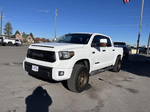 2014 Toyota Tundra SR5