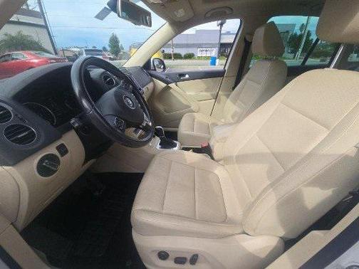 2017 Volkswagen Tiguan 2.0T Wolfsburg Edition