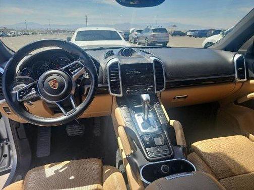 2018 Porsche Cayenne Base