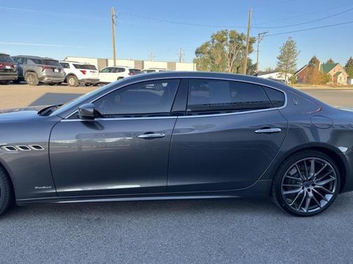 2017 Maserati Quattroporte GTS GranSport