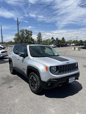 2016 Jeep Renegade Trailhawk