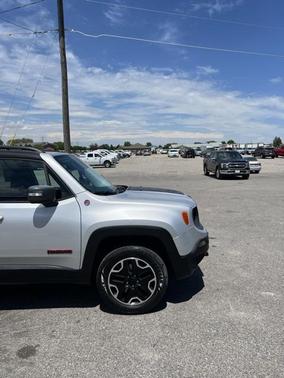 2016 Jeep Renegade Trailhawk