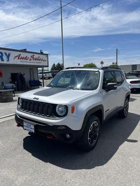 2016 Jeep Renegade Trailhawk