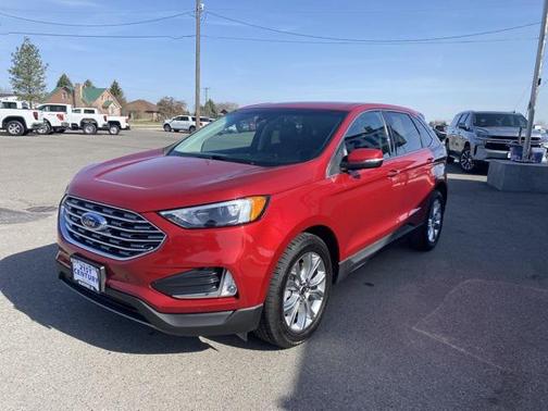 2023 Ford Edge Titanium