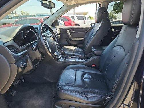 2016 Chevrolet Traverse 2LT
