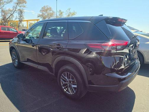 Super Black 2024 Nissan Rogue S