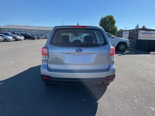 2018 Subaru Forester 2.5i
