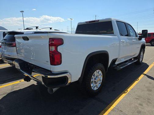 Summit White 2024 Chevrolet Silverado 2500 LT