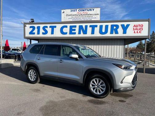 2025 Toyota Highlander LE