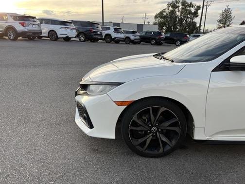 2018 Honda Civic Sport