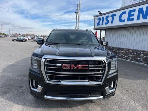 2022 GMC Yukon XL SLT