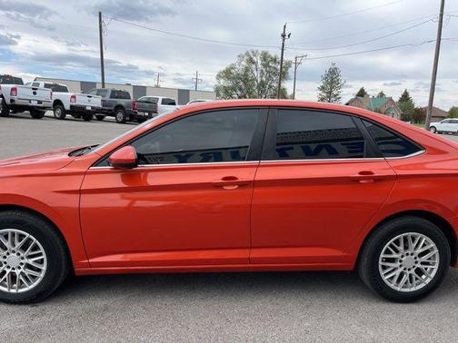 Orange Metallic 2019 Volkswagen Jetta 1.4T S