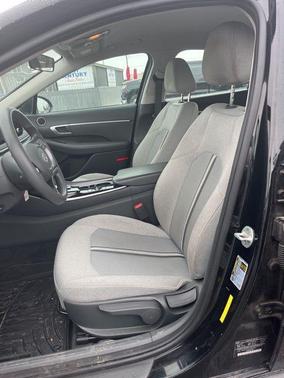 2020 Hyundai SONATA SE