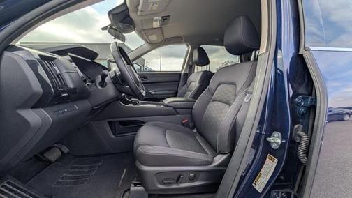 2024 Nissan Pathfinder SV 4WD