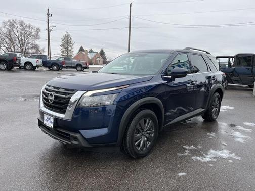 2024 Nissan Pathfinder SV 4WD