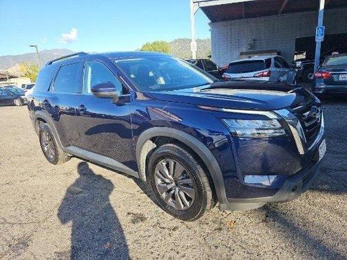 2024 Nissan Pathfinder SV 4WD