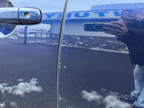 2024 Nissan Pathfinder SV 4WD