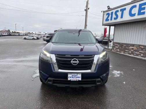 2024 Nissan Pathfinder SV 4WD