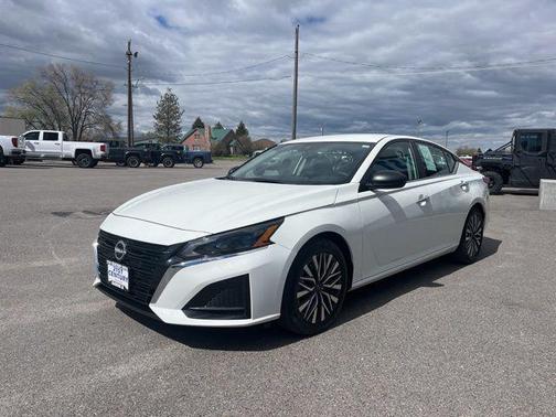 2025 Nissan Altima 2.5 SV