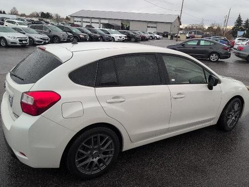 2016 Subaru Impreza 2.0i