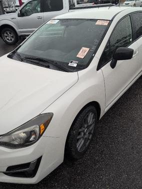 2016 Subaru Impreza 2.0i