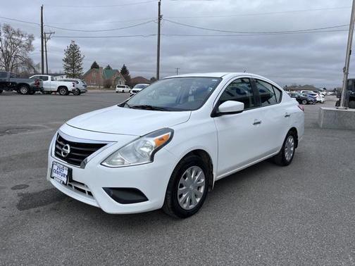 2015 Nissan Versa 1.6 SV