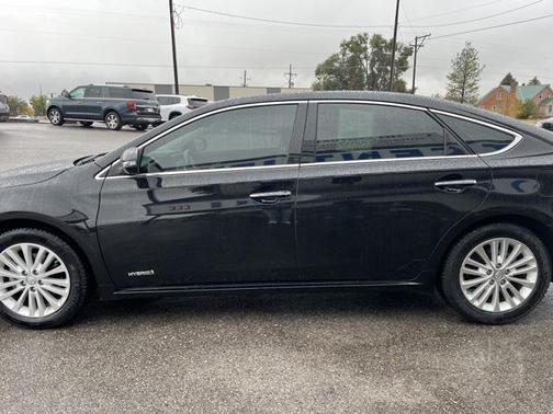 2015 Toyota Avalon Hybrid XLE Premium