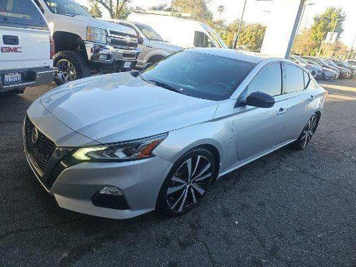 2020 Nissan Altima SR VC-Turbo FWD