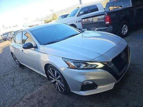 2020 Nissan Altima SR VC-Turbo FWD