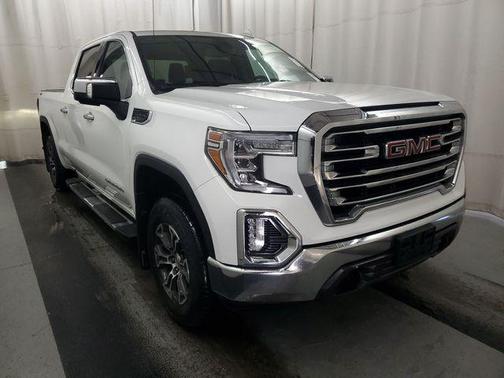 Summit White 2022 GMC Sierra 1500 SLT