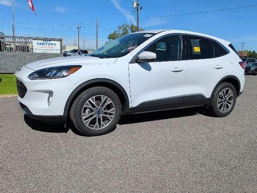 Oxford White 2022 Ford Escape SEL