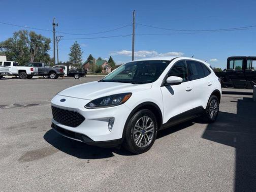 Oxford White 2022 Ford Escape SEL